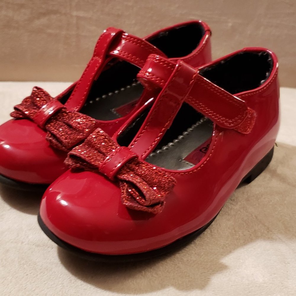 Lil Molly Toddler Girl's Shoes Size 7